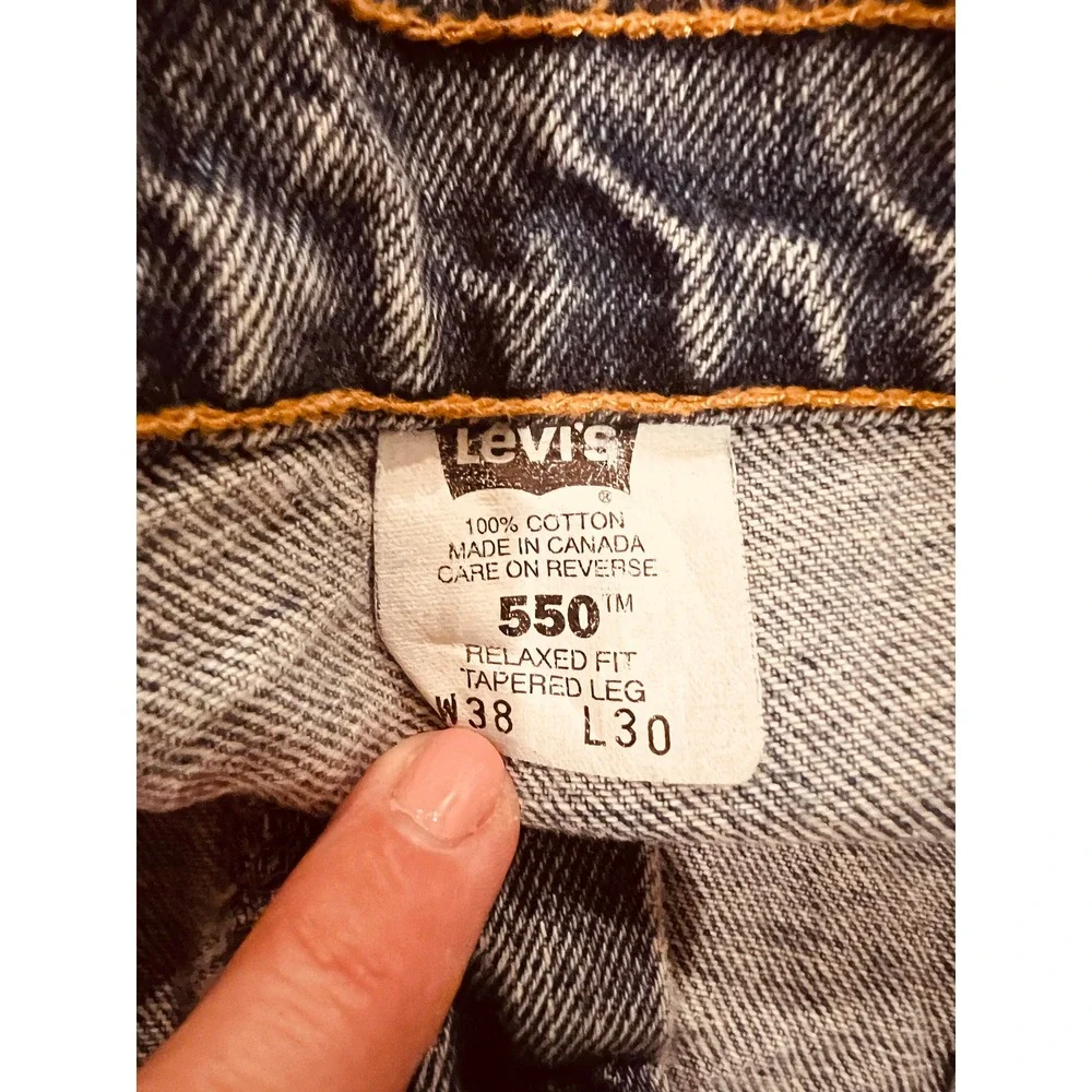 Vintage Levis 550 Relaxed Fit Tapered Leg Jeans 38x30 Acid Wash Blue Canada Made